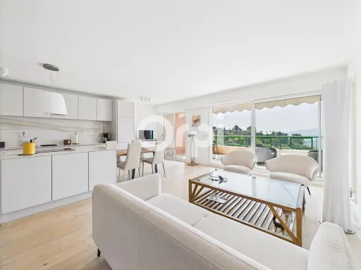 Appartement 4 pièces 155 m²