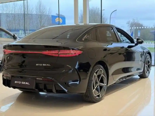 Byd Seal 313ch - 82,5 kwh design — photo 11