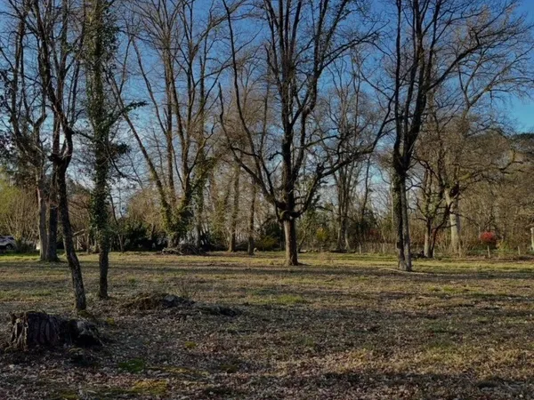Terrain à bâtir de 1040m2