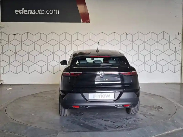 Renault Megane e-tech ev60 130ch super charge — photo 4