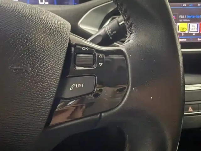 Peugeot 308 puretech 130ch s&amp;s bvm6 — photo 27