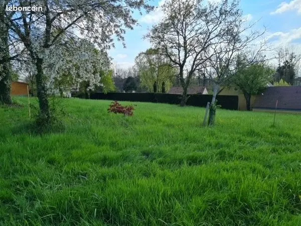 Terrain 2526 m² Allériot