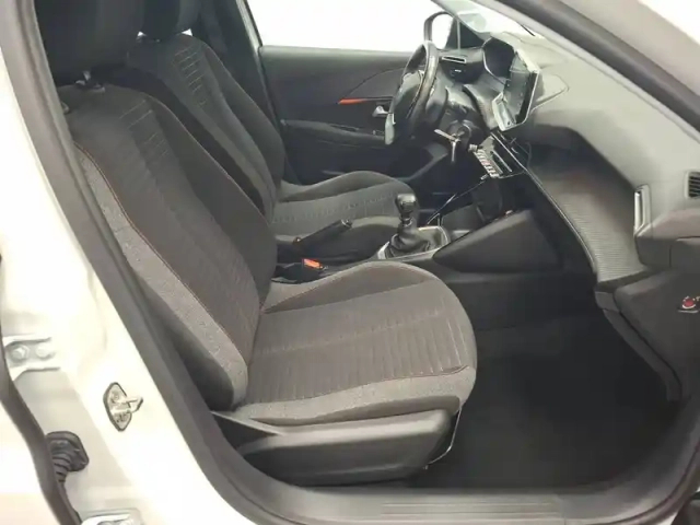 Peugeot 208 puretech 100 s&amp;s bvm6 — photo 24