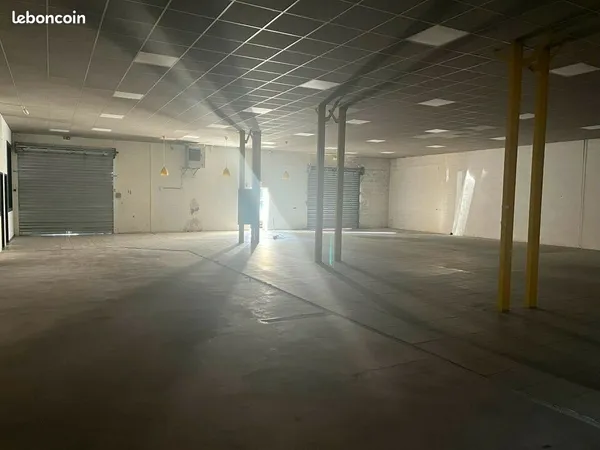 LOCAL D'ACTIVITE 400 m² BIARRITZ