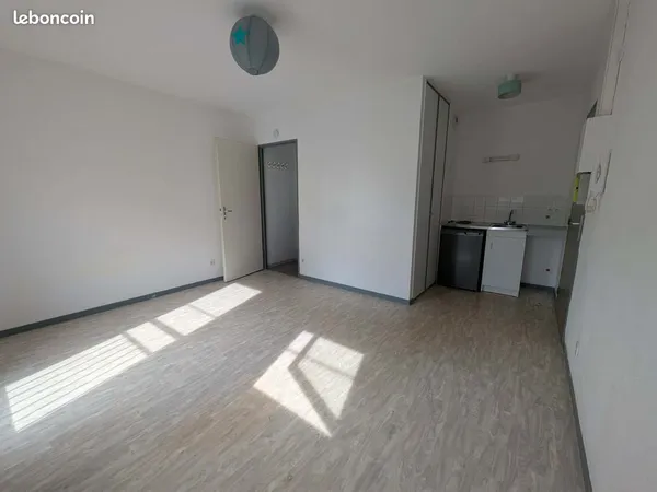 A louer studio 20m² secteur hôpital Le Mans