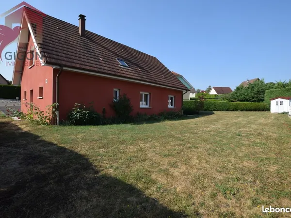 Maison 7 pièces 135 m²