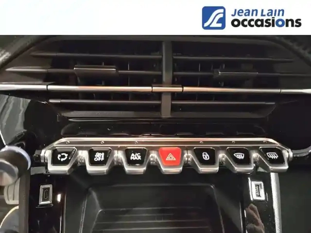 Peugeot 2008 puretech 130 s&amp;s eat8 — photo 20