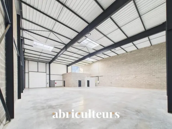 Local 450 m²