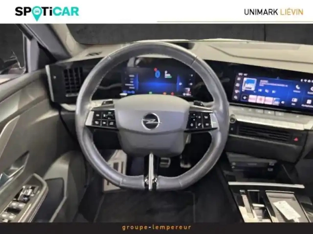 Opel Astra 1.6 turbo 180ch hybrid ultimate bva8 — photo 4