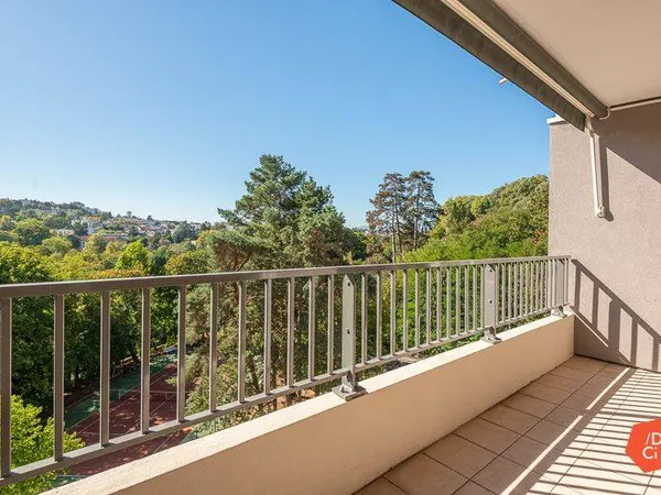 Appartement 4 pièces 81 m²