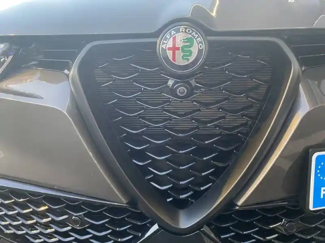 Alfa Romeo Tonale 1.3 hybride rechargeable phev 280ch at6 e-q4 — photo 90