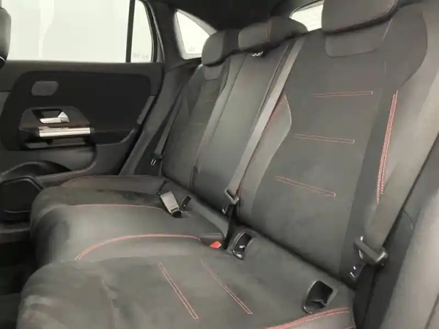 Mercedes Gla 220 d 8g-dct 4matic — photo 35