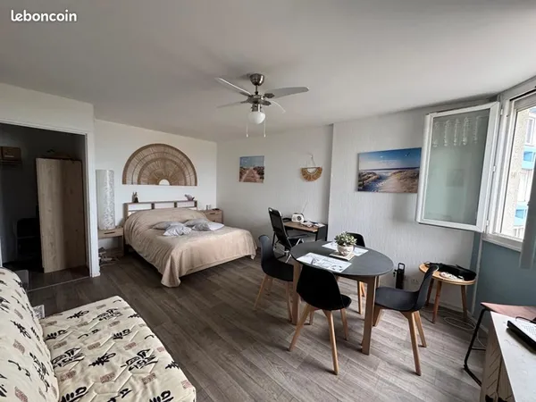 Studio 1 pièce 35 m²