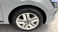 Renault Clio 1.5 dCi 100ch Evolution - 25 — photo 20
