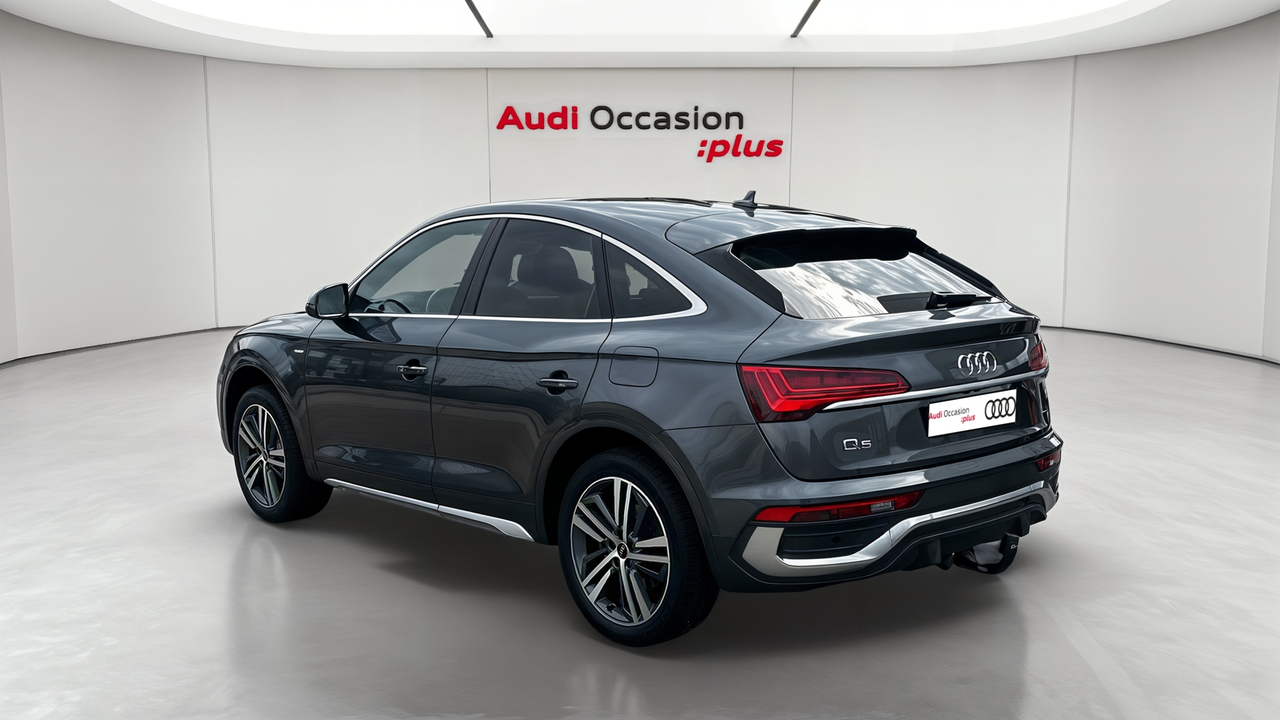 Audi Q5 Sportback 55 TFSIe 367 S tronic 7 Quattro — photo 3