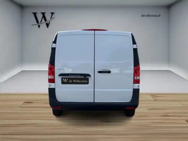 Mercedes Vito 114 cdi fourgon long pro 9g-tr — photo 4