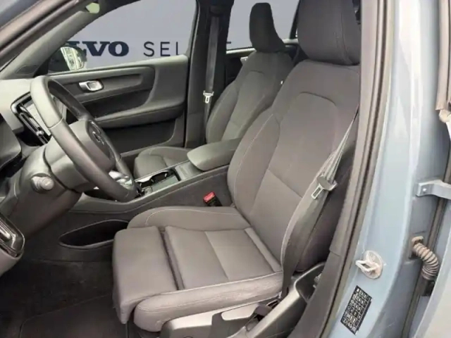Volvo Xc40 recharge 238ch start — photo 9
