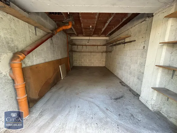 Parking 16 m²