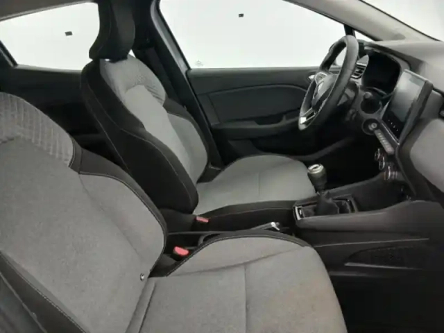 Renault Clio 1.5 blue dci 100ch evolution — photo 14