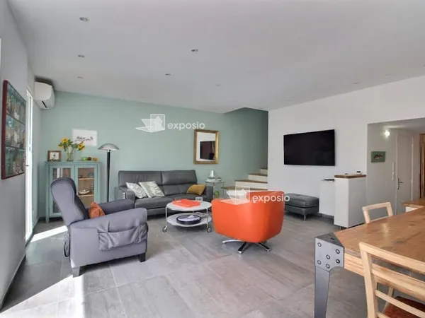 Maison rénovée 100 m² Terrasse + jardin 398 000