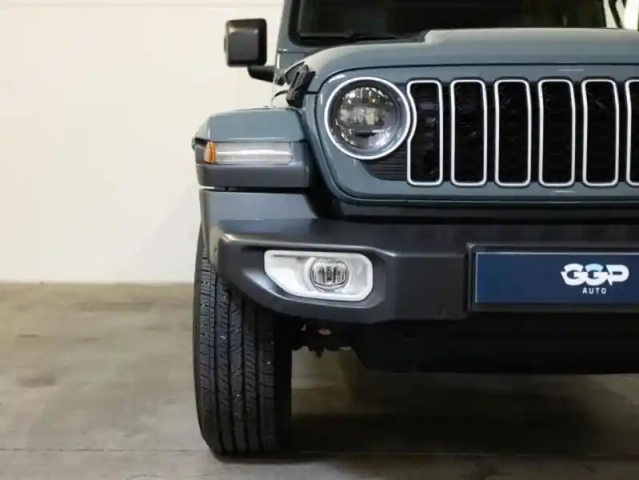 Jeep Wrangler unlimited 2.0 t 380ch 4xe sahara command trac — photo 12