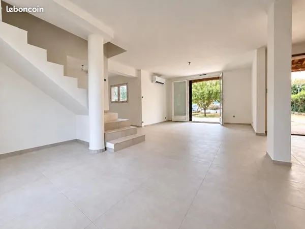 Maison 5 pièces 110 m²