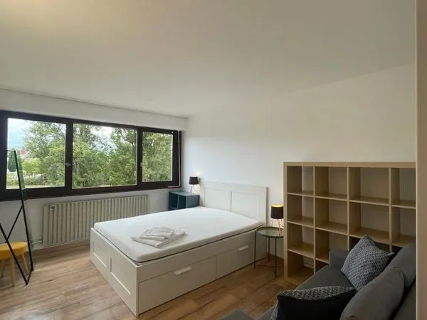 Spatieuse chambre en colocation