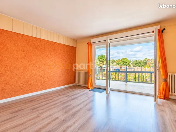 Propriété 11 pièces 272 m²