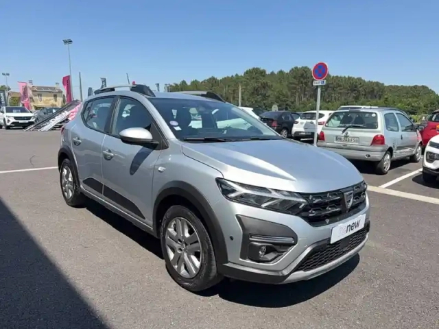 Dacia Sandero tce 90 - 22 — photo 7