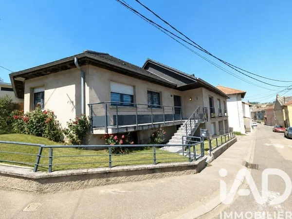 Maison 8 pièces 207 m²