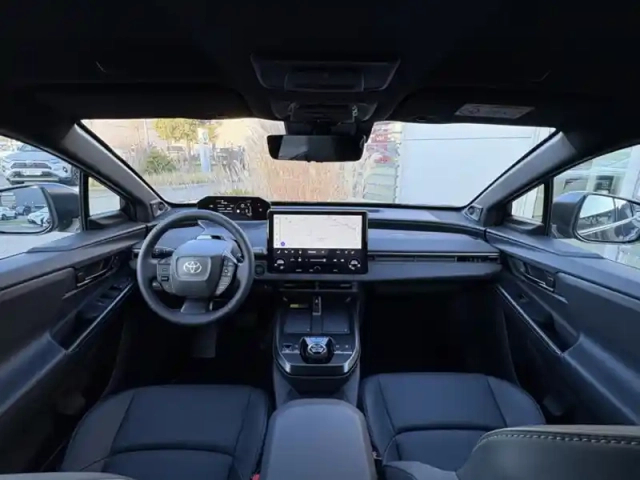 Toyota Bz4X grande autonomie lounge — photo 4