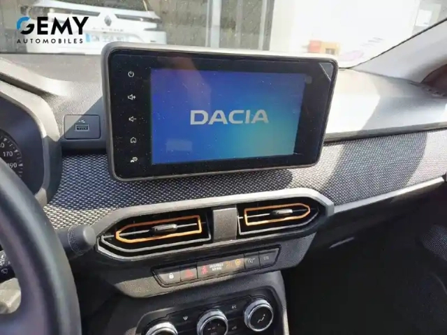 Dacia Sandero tce 90 cvt - 22 — photo 29