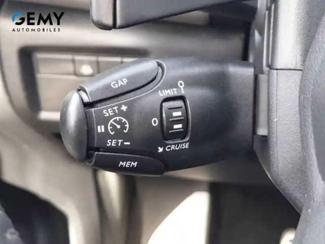 Citroën C5 Aircross hybride rechargeable 225 s&amp;s e-eat8 — photo 21