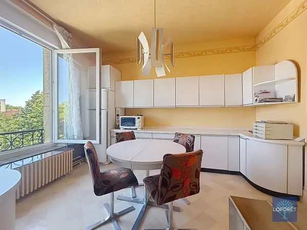 Appartement 5 pièces 96 m²