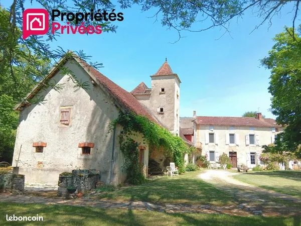 Maison 14 pièces 480 m²