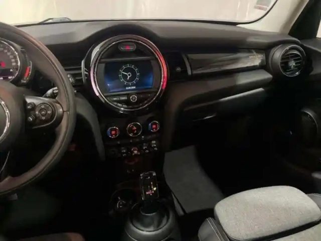 Mini Mini f55 lci hatch 5 portes cooper 136 ch bva7 edition greenwich — photo 10