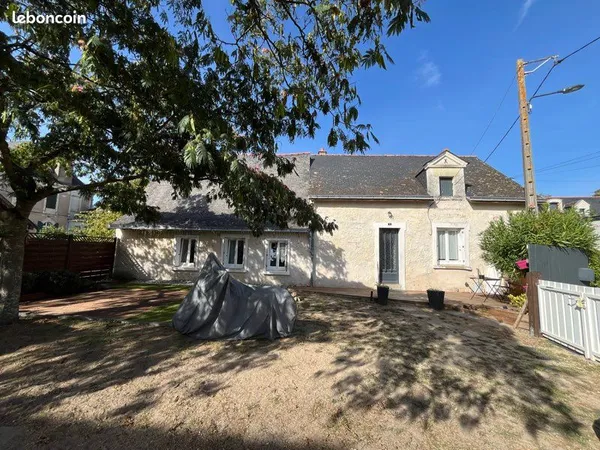 🏡 Maison à louer - 80 m² - Corné (49630)