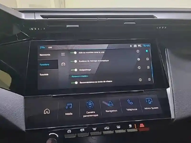 Peugeot 308 phev 180 e-eat8 — photo 22