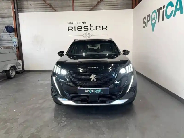 Peugeot 2008 electrique 50 kwh 136 ch