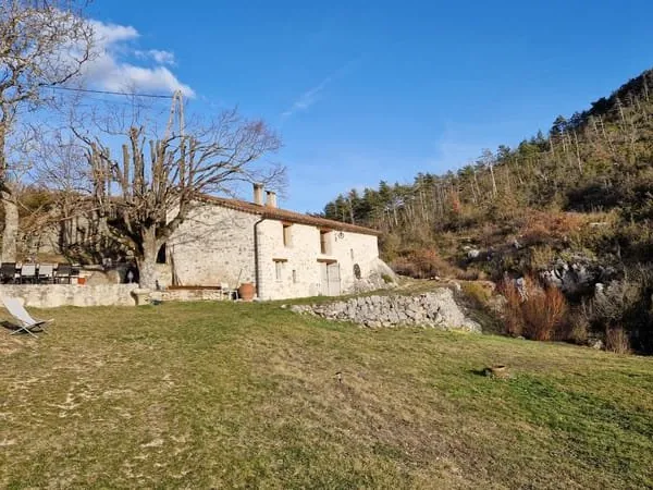 Ancienne Bergerie entièrement rénovée au coeur des gorges du