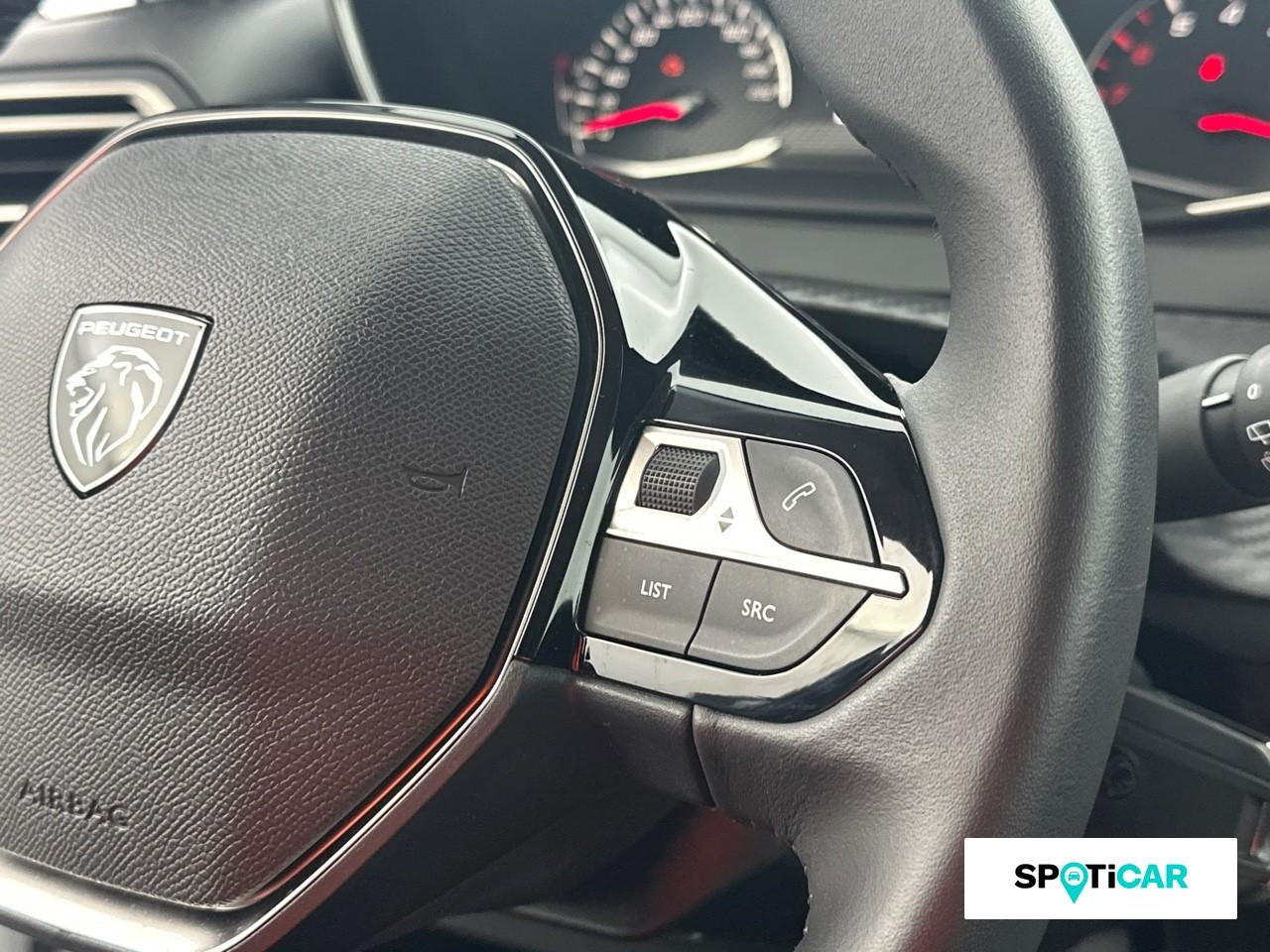 Peugeot 208 1.2 100ch s&s style — photo 17