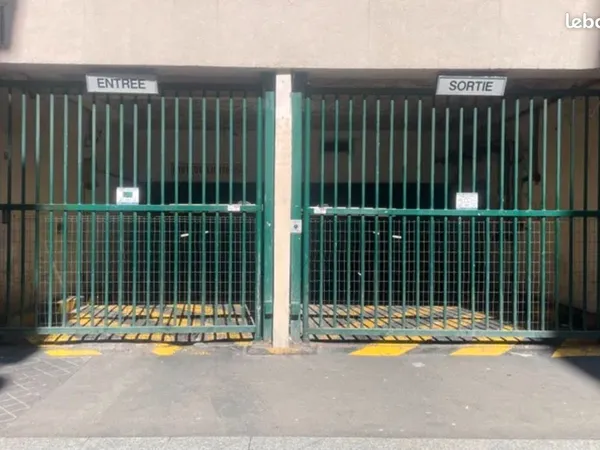 Box / garage sécurisé Paris 18E