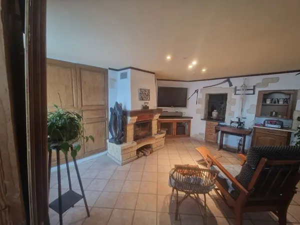 Maison 6 pièces 190 m²