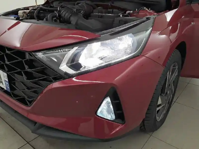 Hyundai I20 1.0 t-gdi 100 dct-7 hybrid 48v — photo 38