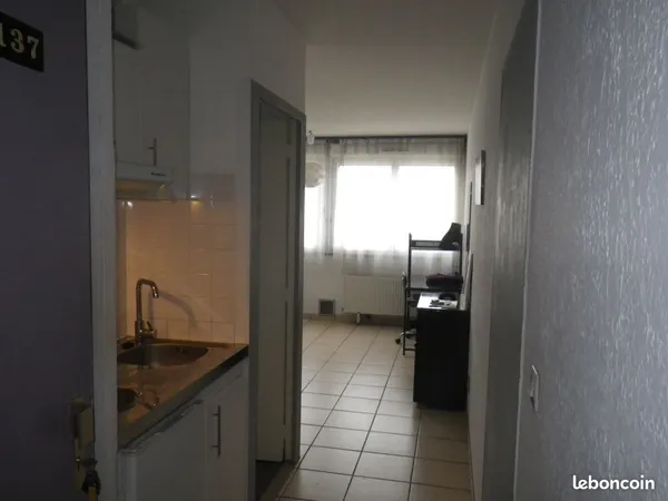 Vente flash -studio de tres bonne prestation