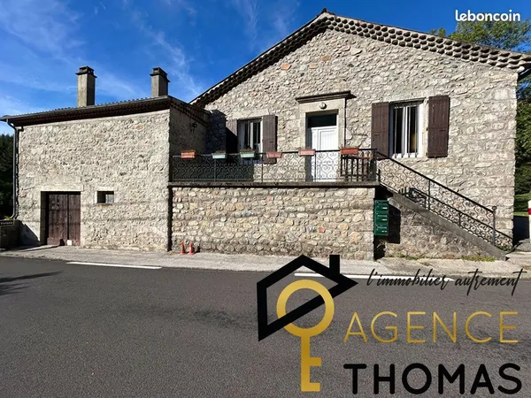 Maison 4 pièces 146 m²