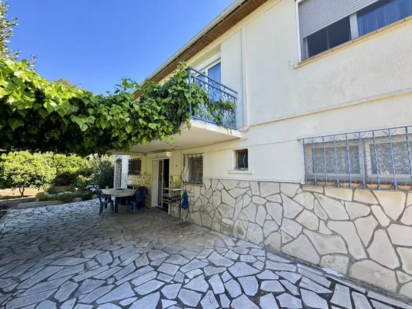 Maison 6 pièces 138 m²