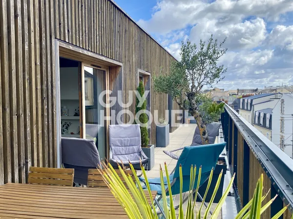 Bel appartement T4 au dernier étage avec grande terrasse