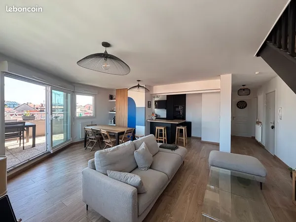 Appartement duplex lumineux