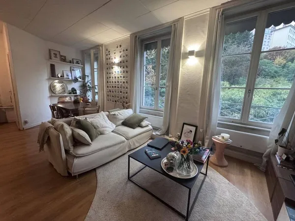 Studio 1 pièce 25 m²